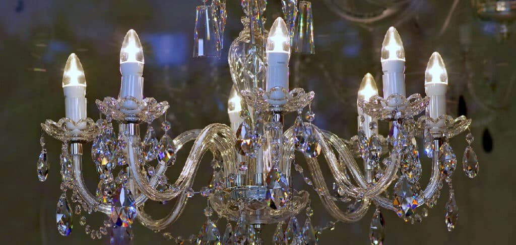How to Change Light Bulbs in Chandelier