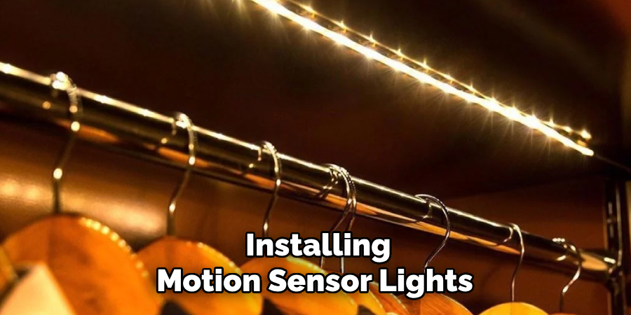 Installing
Motion Sensor Lights
