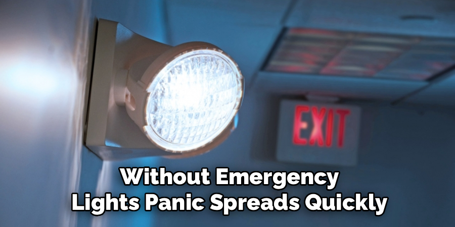 Without Emergency
Lights Panic Spreads Quickly